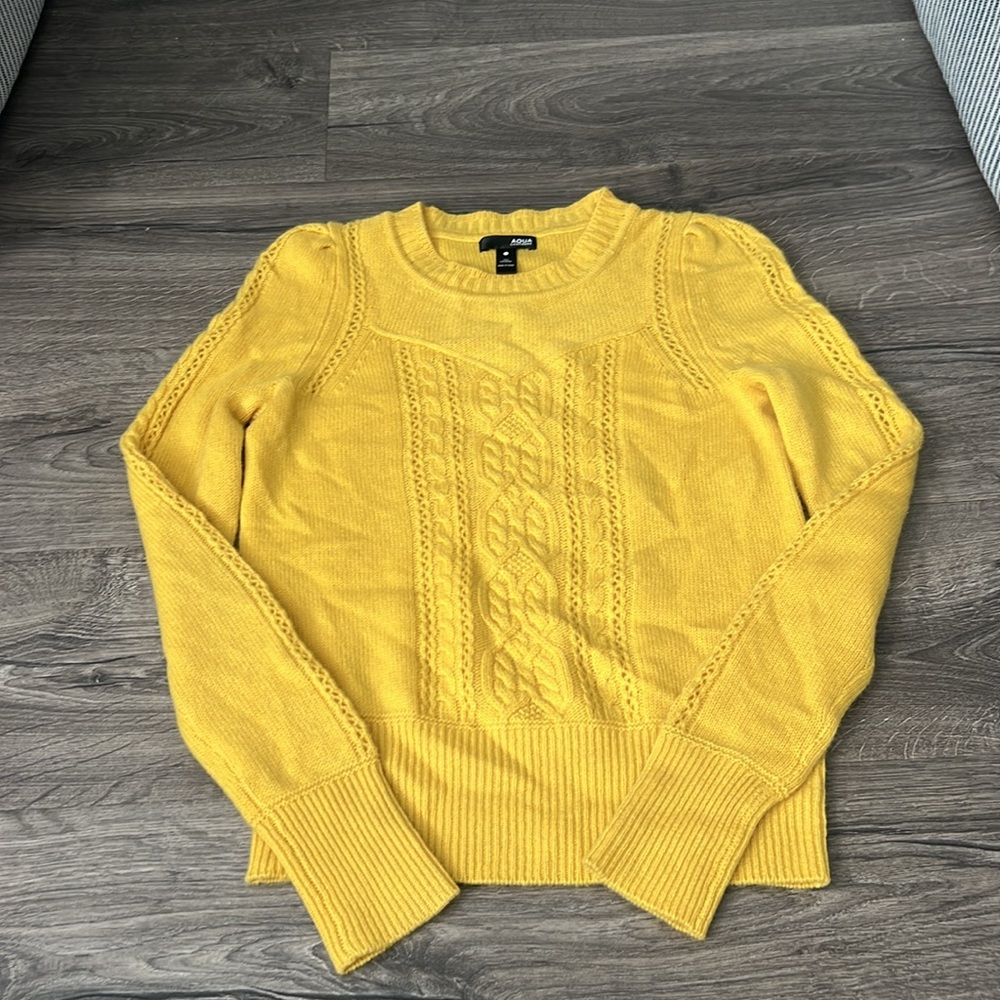 CASHMERE XS Aqua sweater YELLOW 🌼 from Bloomingdale’s